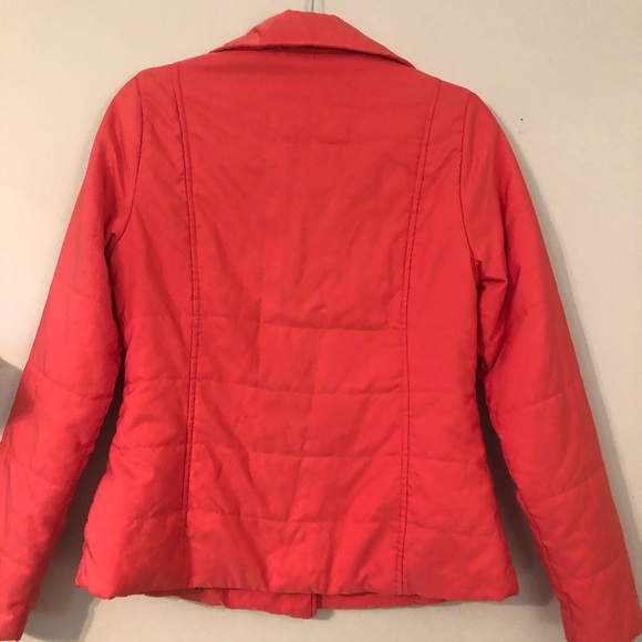 Lilly Pulitzer Coral Puffer Jacket Size 6 - Picture 2 of 4